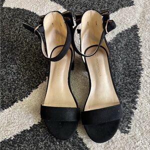 Black Women's Sandals
